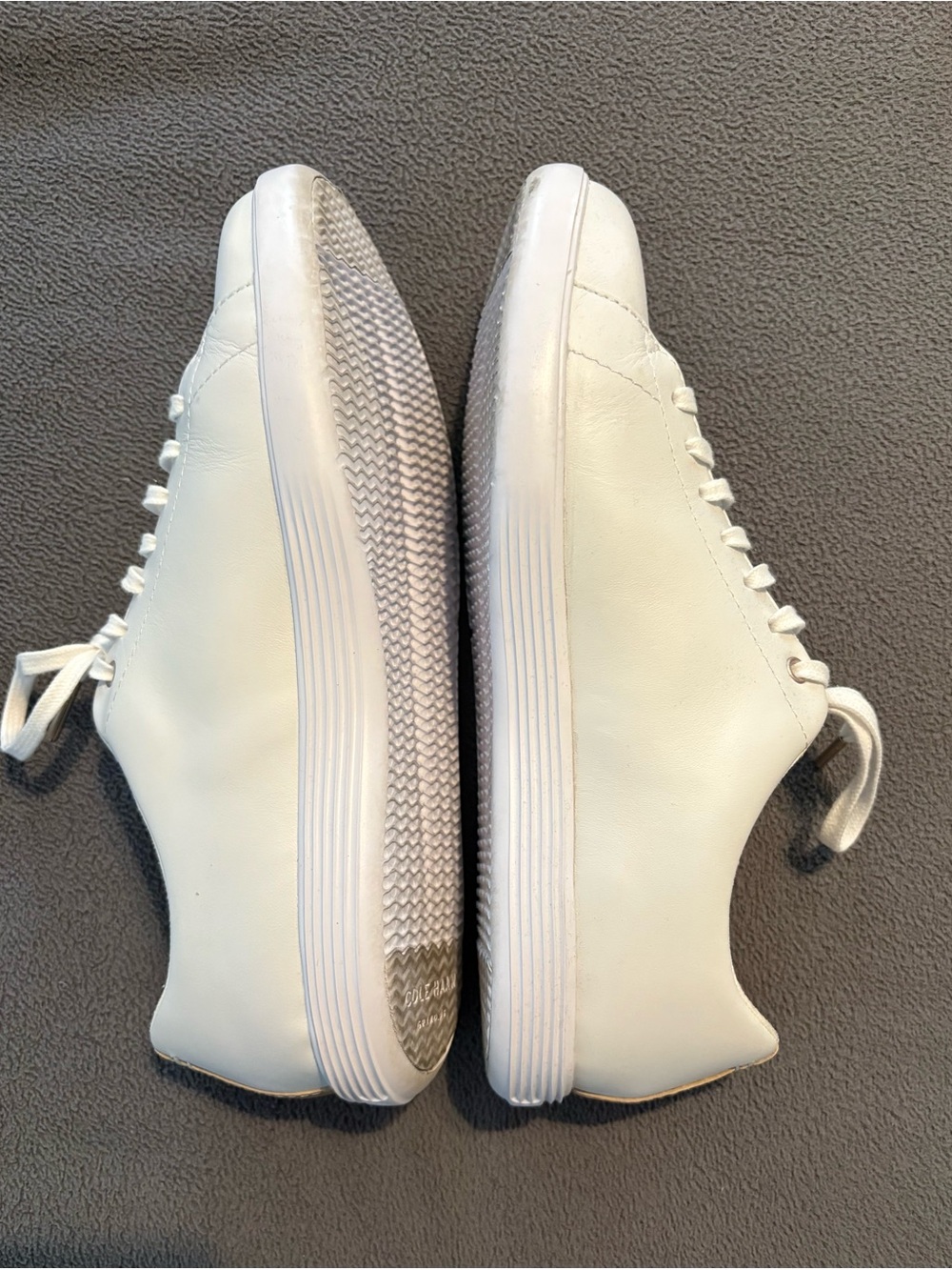 Cole Haan Women's White Low-Top Leather Sneakers EUC - Picture 2 of 8